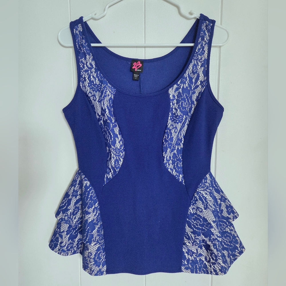 2B Bebe Peplum Tank‎ Top Sz Large Lace Royal Blue White Stretch Vintage Y2K USA